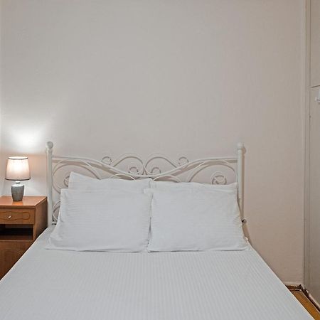 Serenity & Cozy Apartment Каламата Екстериор снимка